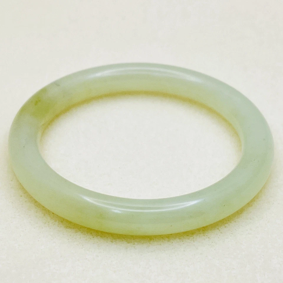 Vintage Jade Bangle Bracelet Bohemian Asian Naturalist Light Green Jadeite Thick - Image 4 of 4