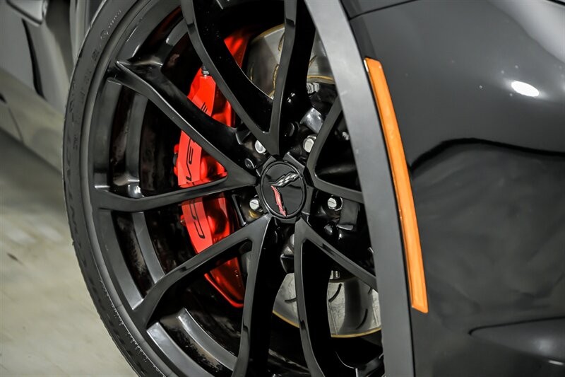 2016 Black Chevrolet Corvette   | C7 Corvette Photo 3