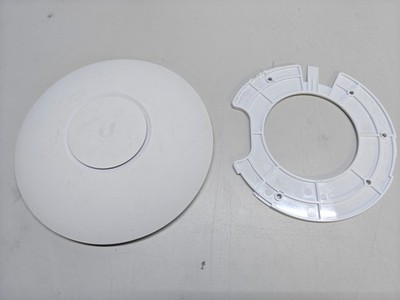 UNIFI UAP-AC-PRO *KLASSE B* - Zurückgesetzt & GETESTET mit KOSTENLOSEM VERSAND inkl. MwSt **mit Halterung**
