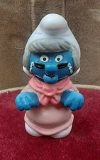 Vintage Granny Nanny Smurf #20408 Applause Peyo PVC Figure#2 