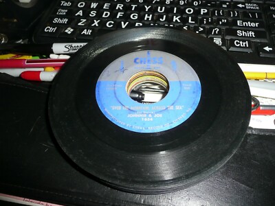 record 45 R&B Johnnie & Joe OVER THE MOUNTAINS AND ACROSS THE SEA