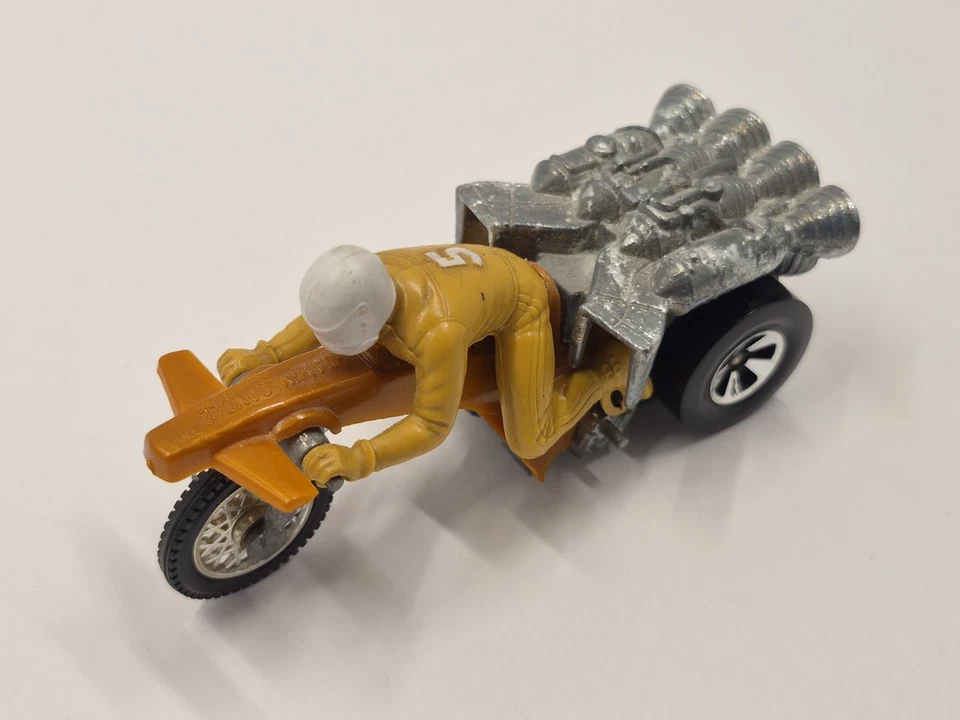 Hotwheels Rrrumblers excellent Tan Roamin' Candle - Image 3 of 4