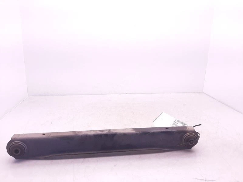 Brazo de control inferior trasero 00-10 CHEVROLET SUBURBAN 1500 15286145 Foto 2 de 4