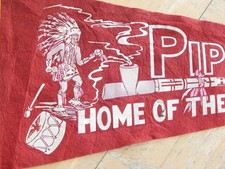 VINTAGE / ANTIQUE OLD PIPESTONE MINNESOTA FELT PENNANT - GREAT GRAPHICS