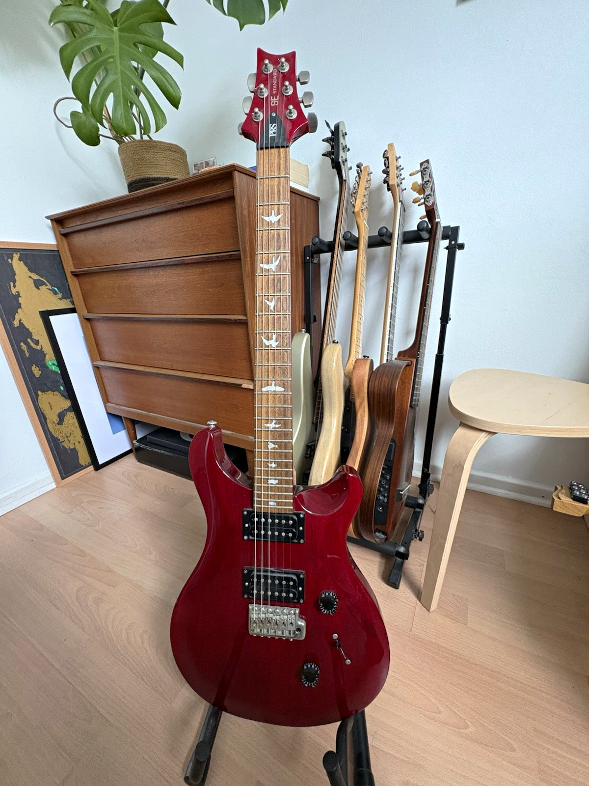 PRS SE Standard 24 Electric Guitar Red Solid Body 6-String RH 24-Fret