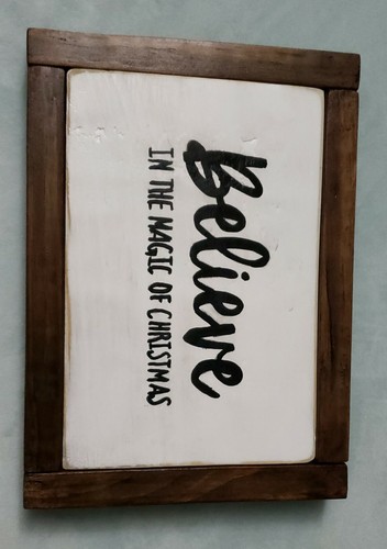 Small Distressed Christmas Decor Block Sign, Believe in the Magic of Christmas - Picture 3 of 5