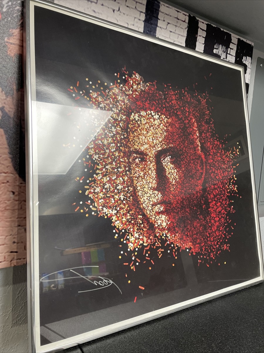 EMINEM RELAPSE POSTER HAND SIGNED AUTOGRAPHED **REAL** Slim Shady
