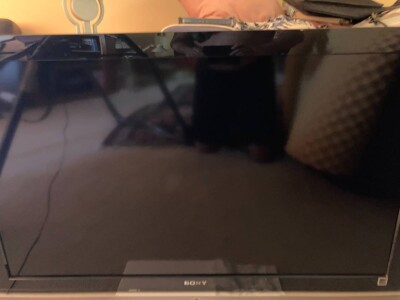 Sony KDL-40VE5 40 inch LCD TV for parts