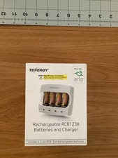 Cargador de batería Tenergy Arlo, cable y 4 baterías RCR123A
