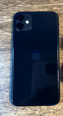 Apple iPhone 11 64GB ブラック 画面不良 iPhone11】画面が滲む表示不良！怖い表示も30分で復旧 – iPhone修理
