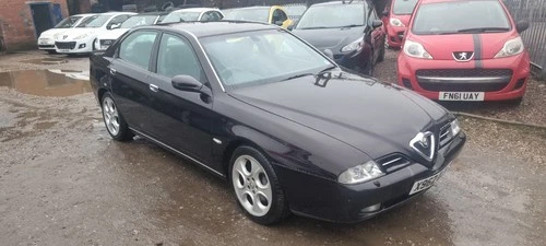 alfa romeo 166 v6 spares or repairs - Picture 1 of 7