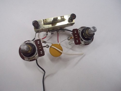 #ad #ad Original 1989 Peavey Tracer USA volume amp; tone controls w selector amp; harness $49.00