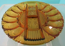 INDIANA? SANDWICH GLASS AMBER Serving Deviled Egg Plate Platter Pineapple VTG