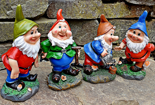 4 x Gartenzwerg Sortiment Zwerg Gnom Zwerge Set Gartenfigur Gärtner BW