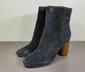 corra stacked heel bootie
