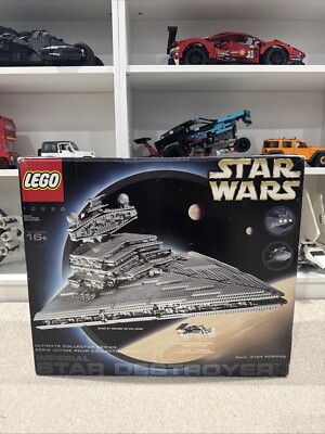LEGO Star Wars: Imperial Star Destroyer (10030) NEW OPEN BOX UCS 2002