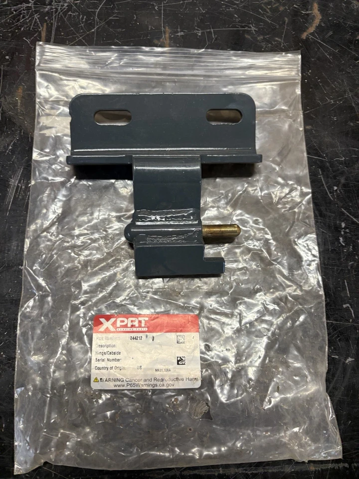 Bisagra lateral de cabina para Gehl R190 R260 V270 V330 V400 244212 Foto 2 de 4