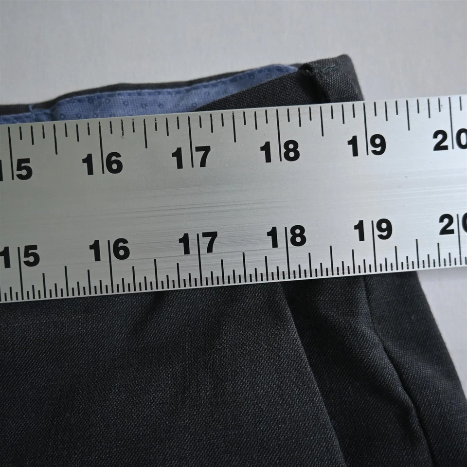 Pantalones de vestir rectos para hombre Saddlebred 38x30 gris cintura expansiva frente plano Foto 2 de 4