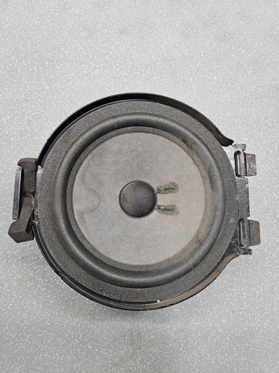 Chevy Silverado Chevy Tahoe Door Speakers ?99-06 SILVERADO TAHOE