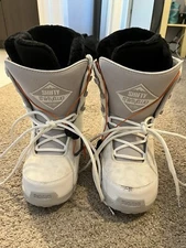 thirtytwo snowboard boots womens “size 9”