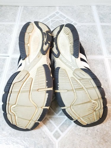 Adidas Women's Running Shoes Size 7 Black/White - Picture 5 of 5