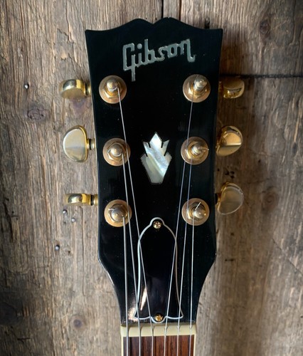 1984 Gibson Custom Shop ES-335 DOT in pearl white finish - Picture 10 of 17