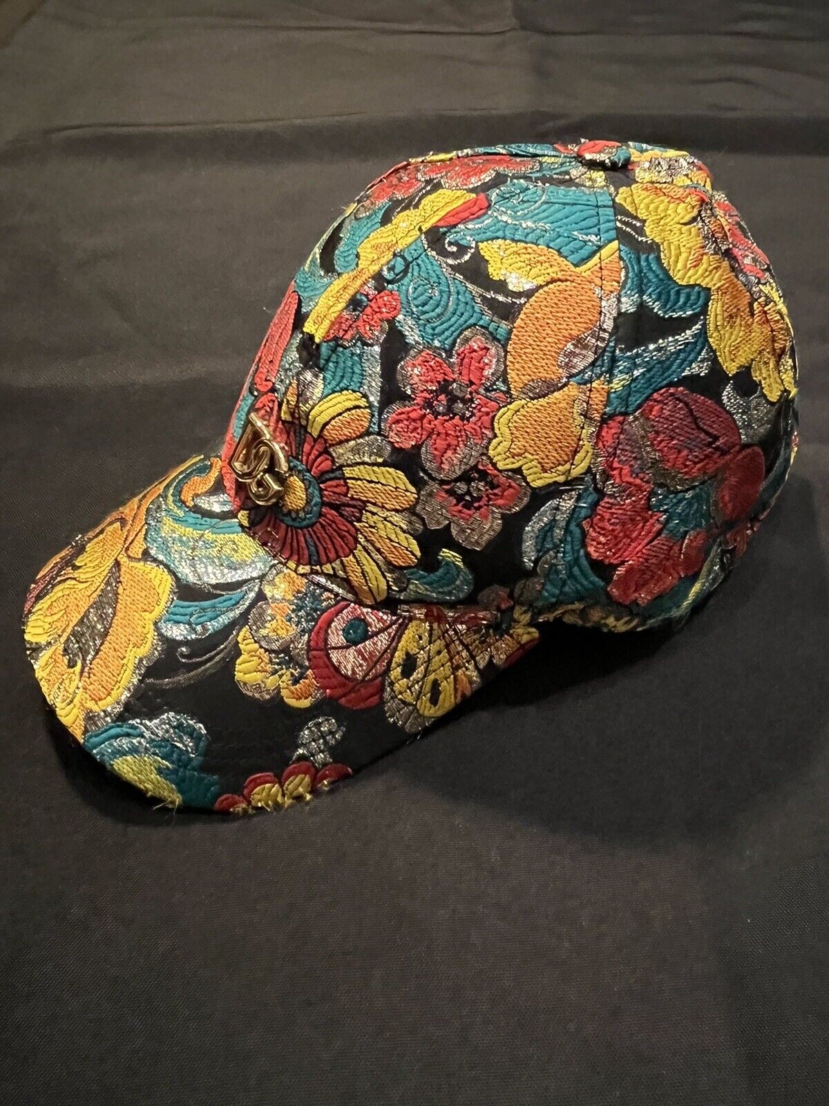 Picture 9 of 24