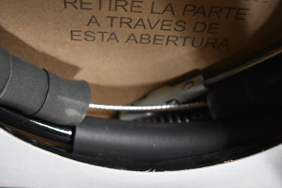 Cable de freno de estacionamiento trasero derecho Ford F150 2000-2005 Absco 51129 acero inoxidable Foto 4 de 4