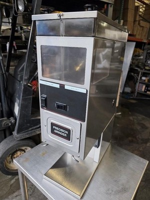 Bunn G9-2T HD Coffee Grinder, 2-Hoppers & Brewer Interface, Accepts Large Funnel