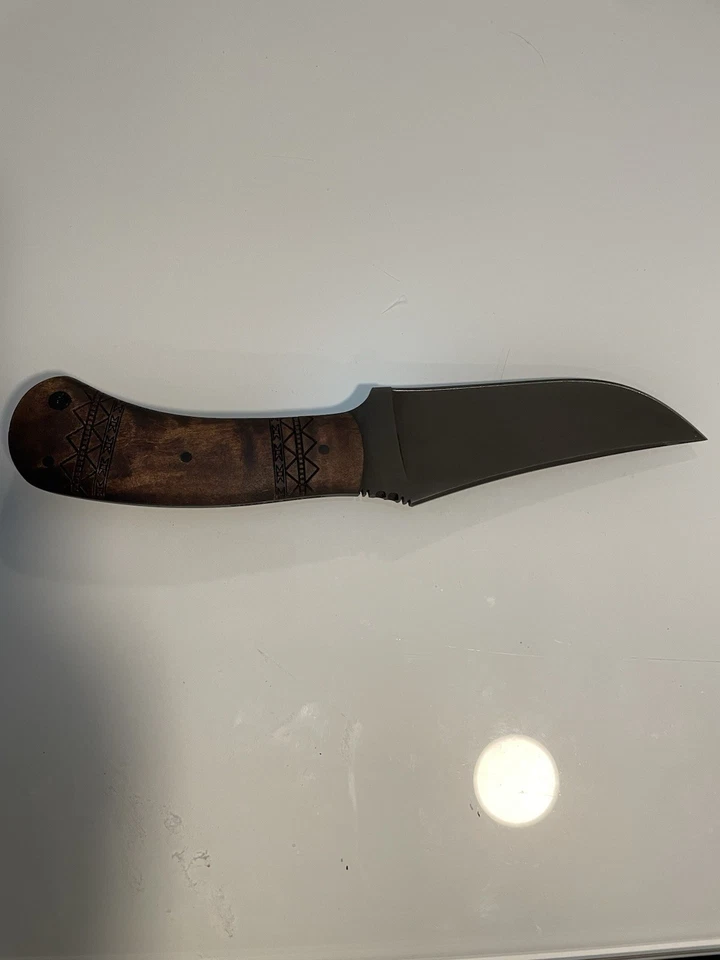 Winkler II Tribal Design Wooden Handle 80cr20v Carbon Steel & Leather Sheath - Image 4 of 4