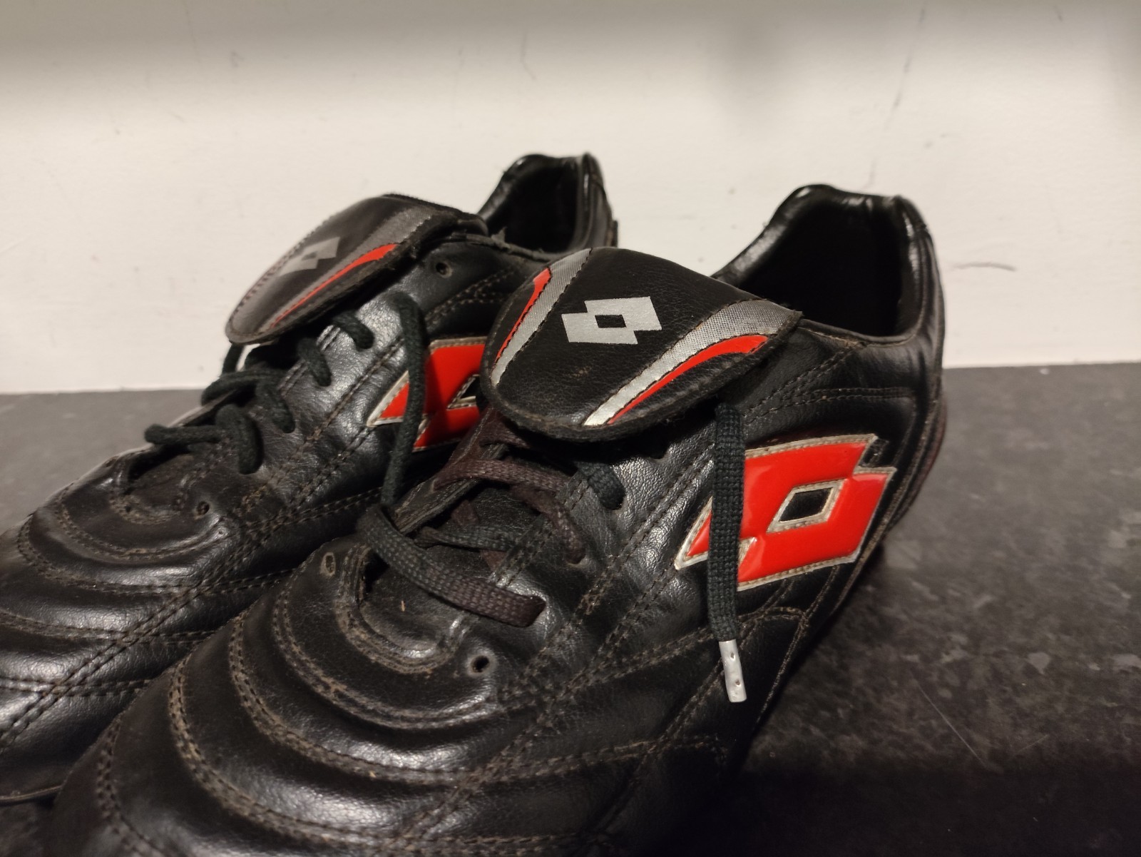 Lotto Stadio Classic FG stivali da terra solidi taglia 7 tacchetti vintage Punto Flex