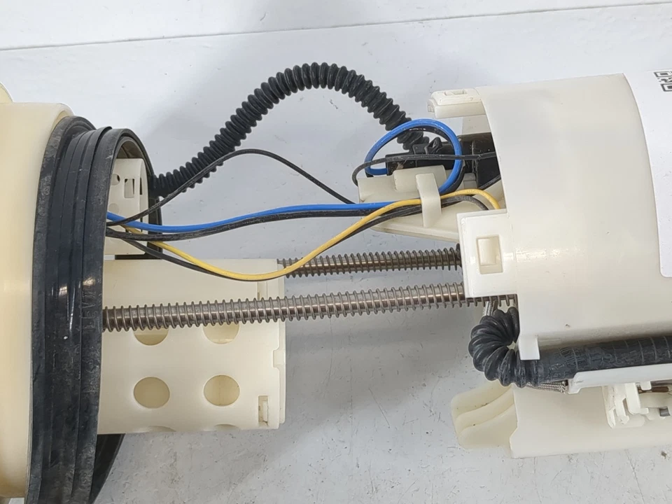 Conjunto de bomba de combustible eléctrica Honda Civic 2006-2011 WOL97 Foto 3 de 4