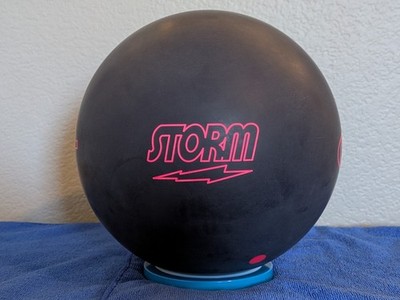 15lb 2oz Storm Level Up Overseas Bowling Ball NIB Undrilled Rare