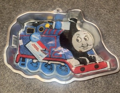 Vintage Wilton 1994 Thomas the Train Tank Engine Metal Birthday Cake Pan 