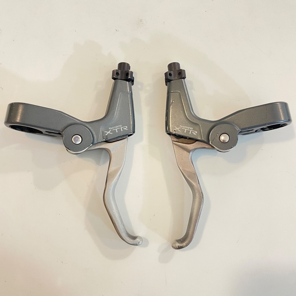 Shimano XTR BL-M950 Brake Levers Front & Rear for V-Brake MTB