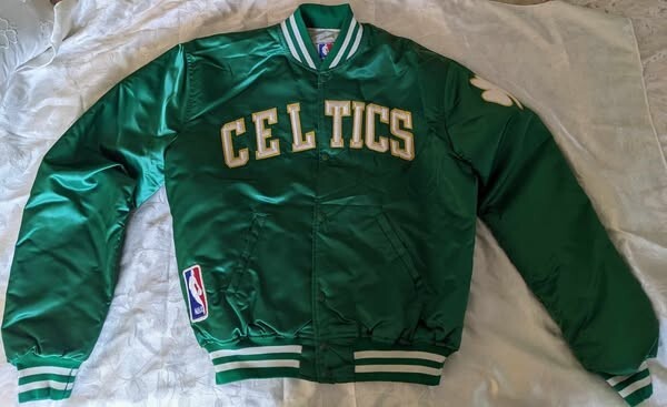 VTG, 1980's STARTER JACKET BOSTON CELTICS.NBA MENS SATIN BOMBER SZ.  XL VG COND.