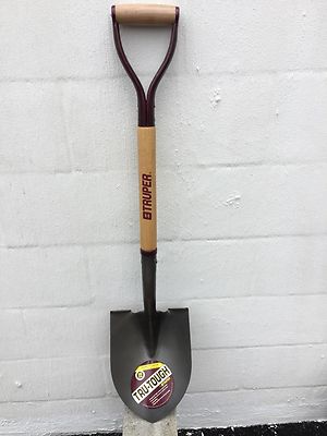 Truper Tru-Tough D-Handle Round Point Shovel