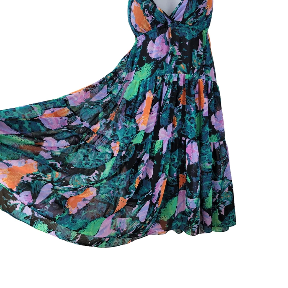 Vestido Acampanado Floral Hawaiano Moda International Talla XS Malla Tropical en Capas Foto 4 de 4