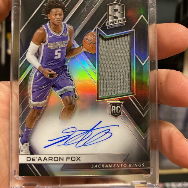 2017-18 Panini Spectra - Rookie Jersey Autographs De'Aaron Fox #109 /299 (AU