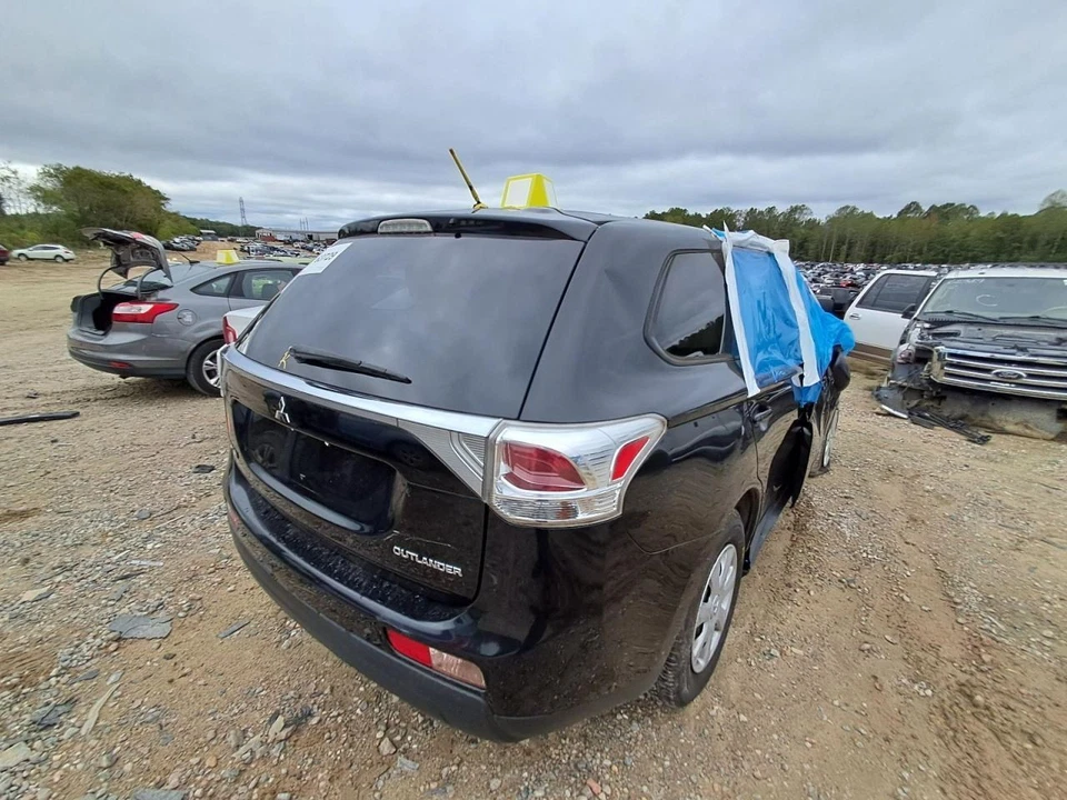 Maletero/portón trasero sin cámara de visión trasera compatible con 14-15 Outlander 2693487 Foto 4 de 4