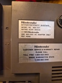 Lot of 2 Broken Nintendo Entertainment Syste NES Consoles As-Is for Parts/Repair