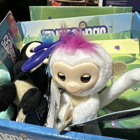 SET OF 3 FINGERLINGS - FRIENDSHIP @ YOUR FINGERTIPS