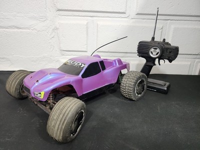 Team Associated vintage RC10T4 Stadium Truck Complete with controller 