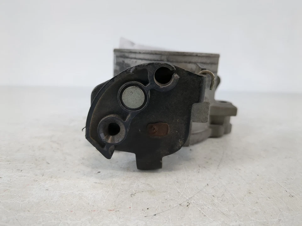 Jeep Grand Cherokee 2001-2004 carrocería del acelerador DZRFT Foto 4 de 4