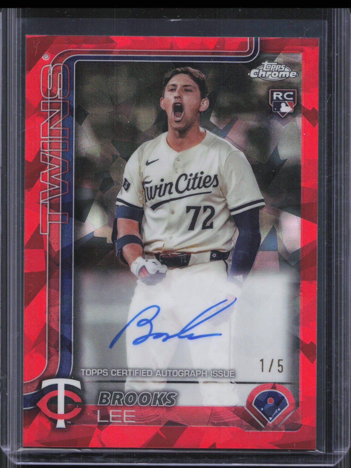 2025 Topps Chrome Sapphire Brooks Lee Rookie Red Refractor Auto 1/5 Twins