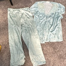 Vanity Fair Women's M Blue Floral Satin Lace V-Neck Button Pajama Set