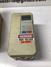 YASKAWA CIMR-G5U23P7 DRIVE  R-560s