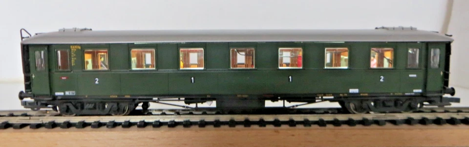 Roco 45494 H0 Schnellzugwagen 1./2. Kl. AB4üe der DB Beleuchtet mit Zurüstsatz - Bild 2 von 4