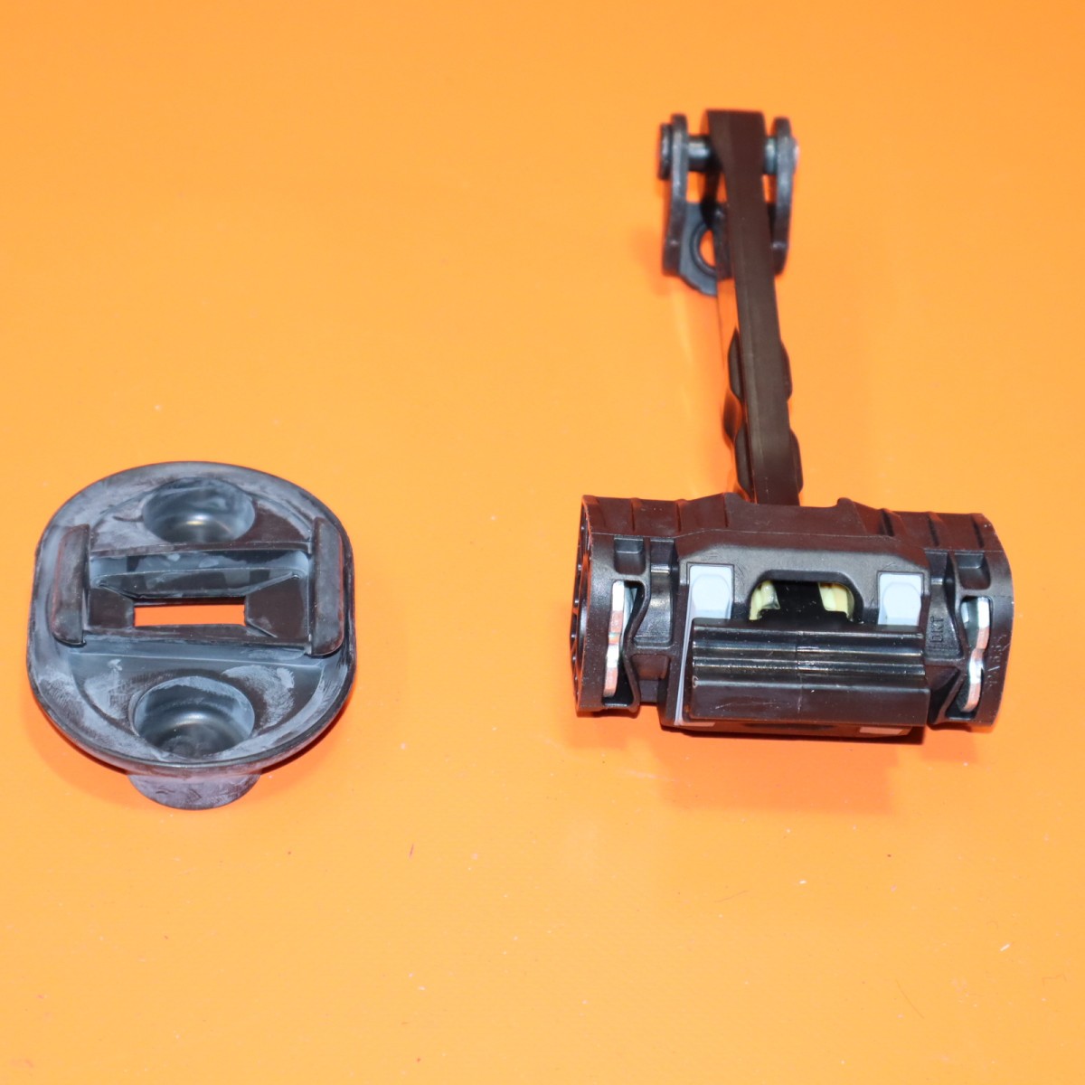 Ferrari 812 2018-2024 Door check strap P/N 83965500