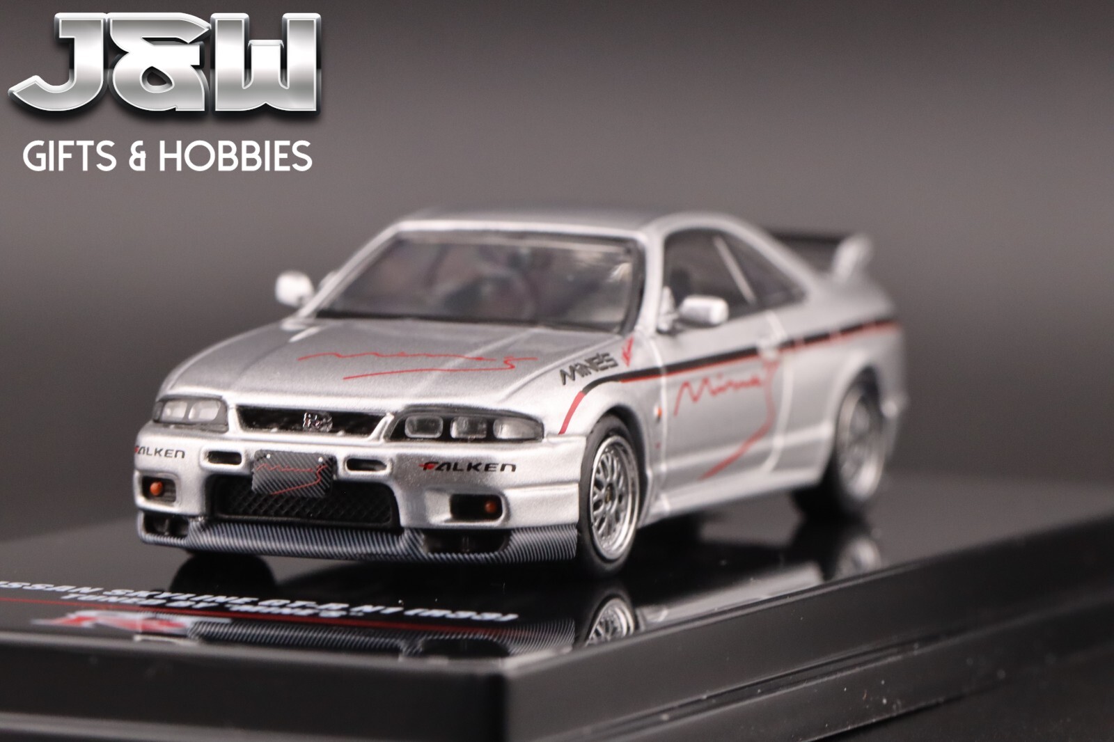 Inno64 Nissan GT-R N1 R33 Tuned By Mines Silver 1/64